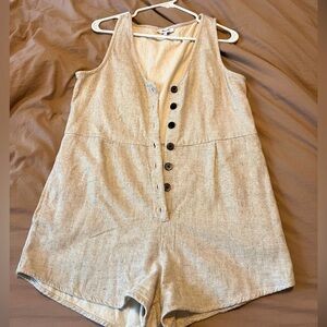 Never worn Madewell romper.